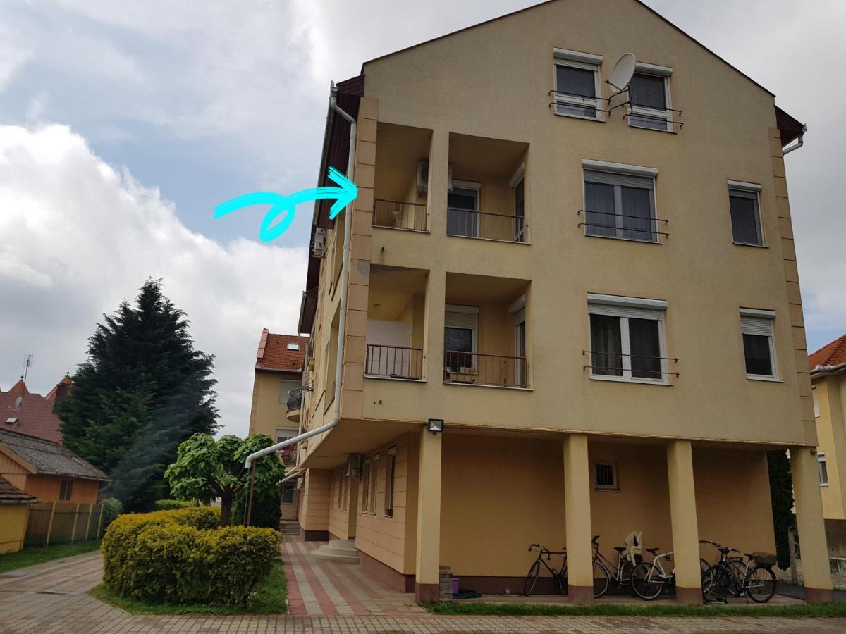 Fischer Apartman 3 Хайдусобосло Экстерьер фото
